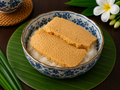 Sticky Rice with Thai Custard — ข้าวเหนียวสังขยา